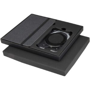 Kern A6 hard cover notebook and MagSafe wallet gift set
